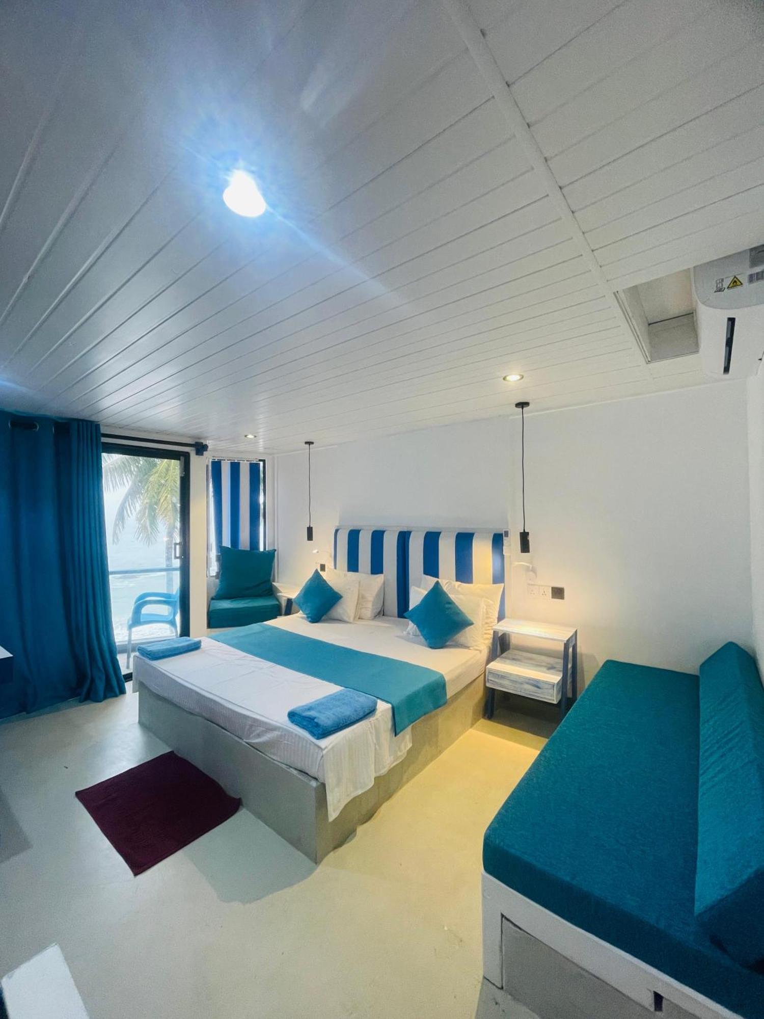 Suncoast Beach Hotel ميريسا المظهر الخارجي الصورة